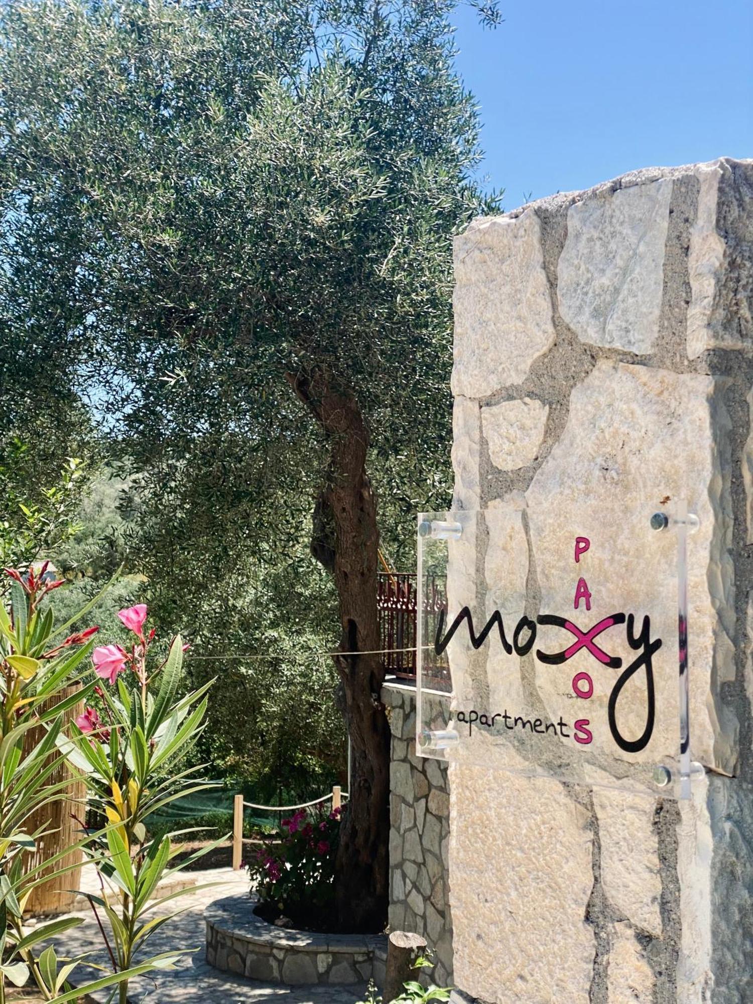 Moxy Paxos Apartments Гайос Экстерьер фото